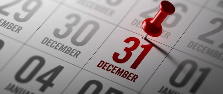 Calendar showing the December 31 deadline for 2021 charitable donations